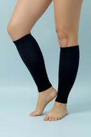 Manga de compresión para pantorrilla negra, vista lateral, soporte muscular y mejora de circulación - VieSalud

Black compression calf sleeve, side view, muscle support and improved circulation for men and women - VieSalud