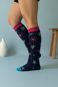 Circulation compression cute socks Colors Flowers lateral image