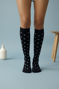 circulation cute socks black with white hearts frontal