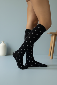 circulation cute socks black with white stars lateral