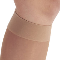 Detalle de medias de compresión para mujer a la rodilla , color beige, nivel 20-30 mmHg